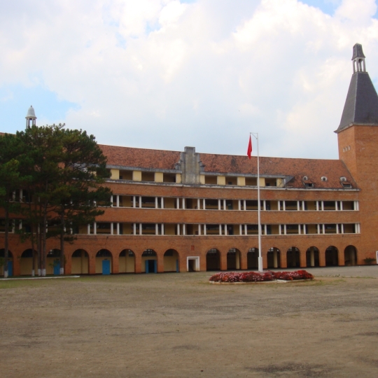 DU LỊCH NHƯ MƠ - HUẾ - HẠ LONG - SAPA - DELTA DU MEKONG