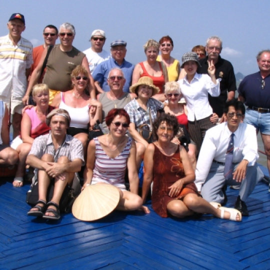  HẠ LONG TOUR